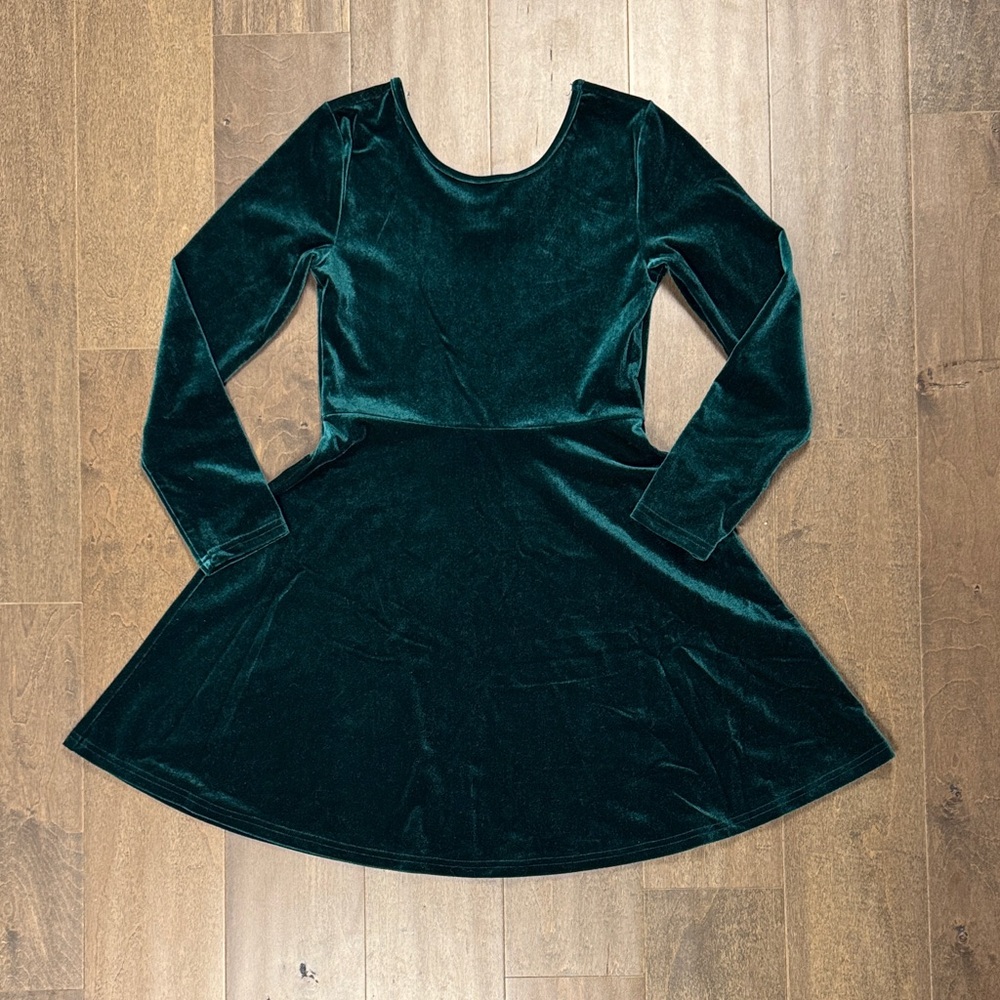 The Children's Place Dark Green Velvet Dress Mommy and Me Matching Outfit 3/$30